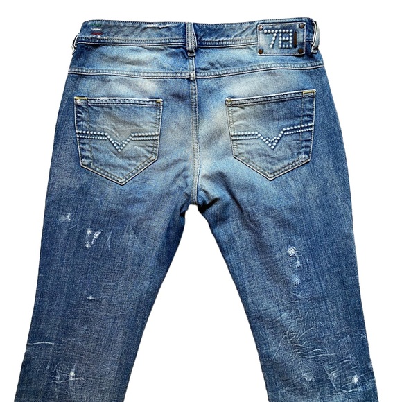 Diesel Women’s Denim “Floy” Size W29 L32 Straight Leg Jeans Distressed EUC - Picture 9 of 16